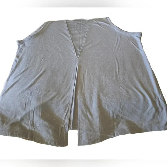 Old Navy, Size XL, Light Grey Active Tank - Picture 3 of 3